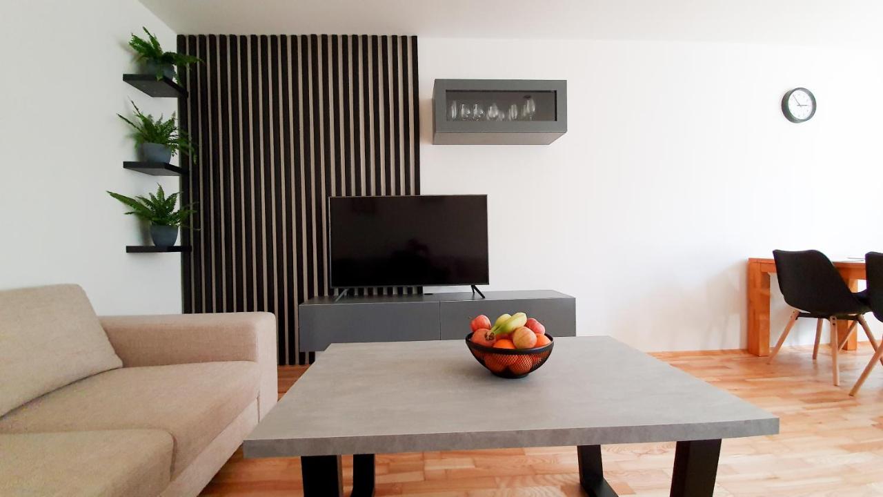 Apartman Love บอยนิตแซ ภายนอก รูปภาพ